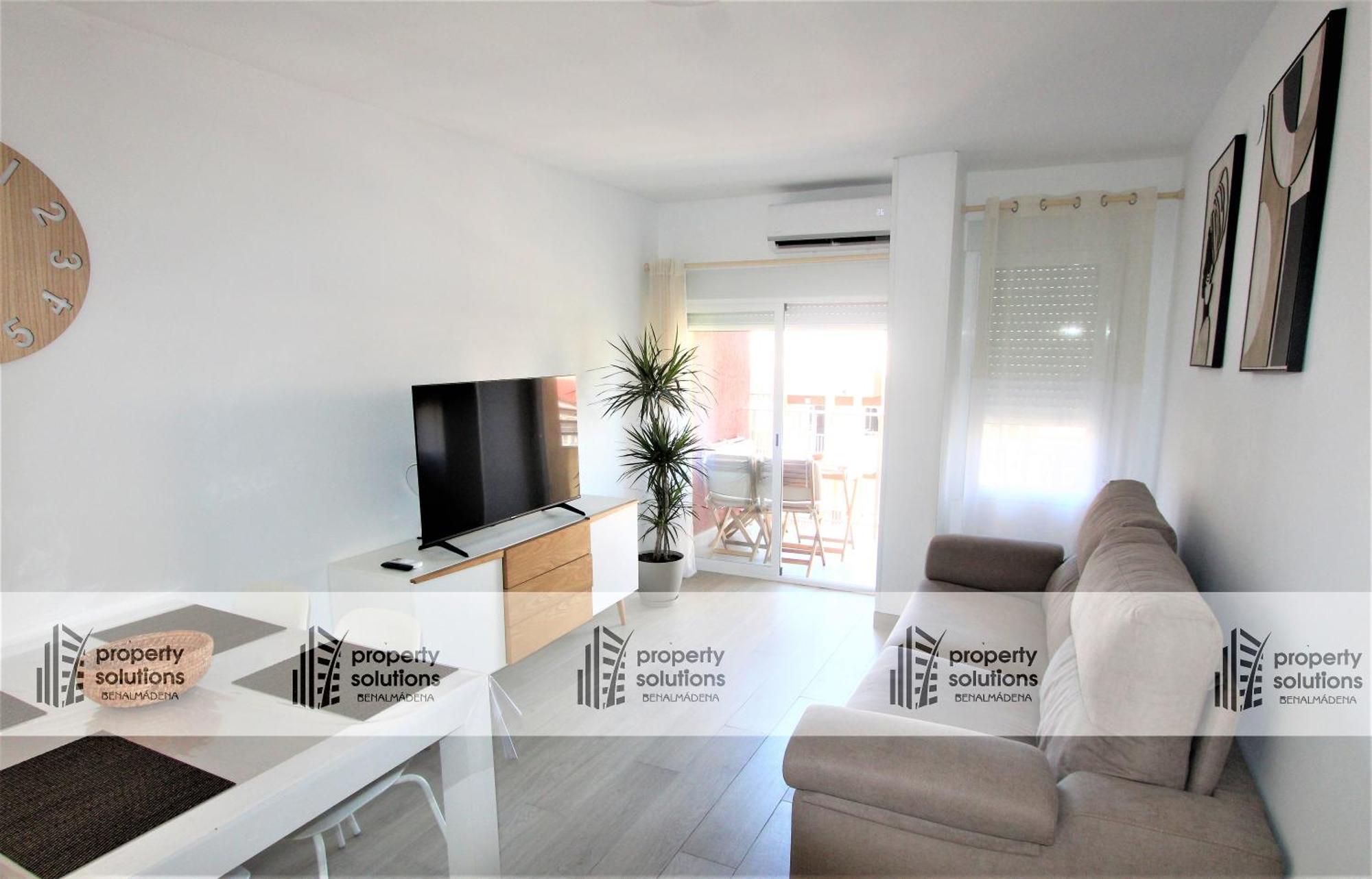 706 Minerva Apartamentos - Vista Al Mar Y La Piscina - Piscina Y Playa Benalmádena Buitenkant foto