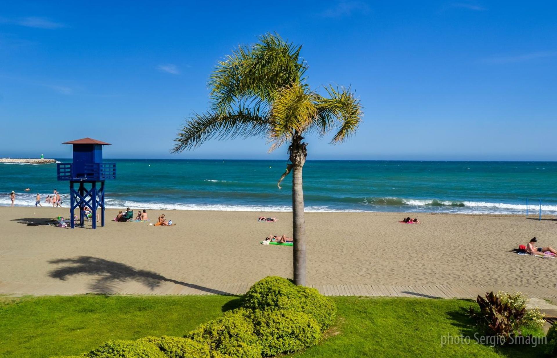706 Minerva Apartamentos - Vista Al Mar Y La Piscina - Piscina Y Playa Benalmádena Buitenkant foto